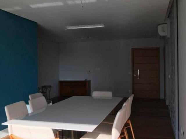 Apartamento para Venda em Santana de Parnaíba - 5