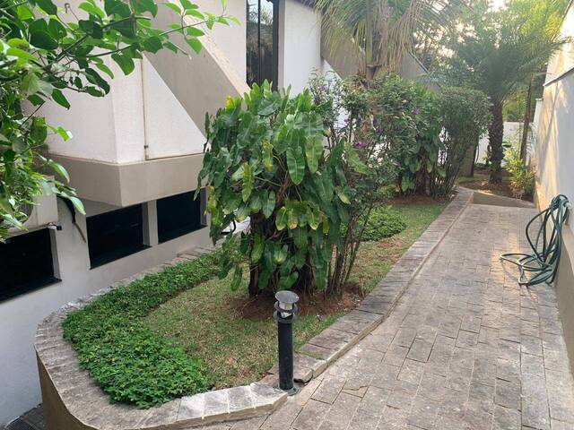 Casa para Venda em Santana de Parnaíba - 4