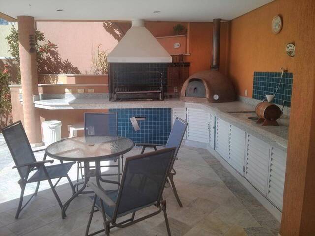 Casa para Venda em Santana de Parnaíba - 3