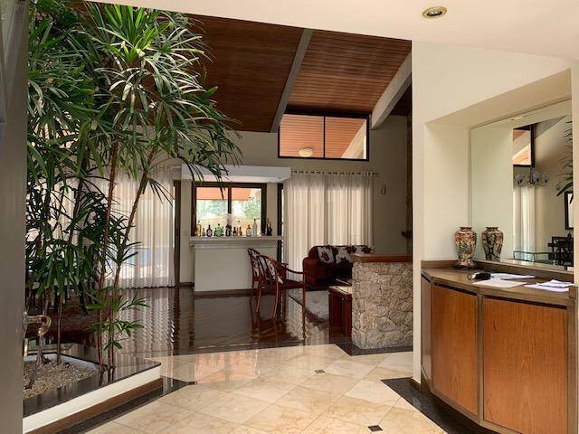 Casa para Venda em Santana de Parnaíba - 2