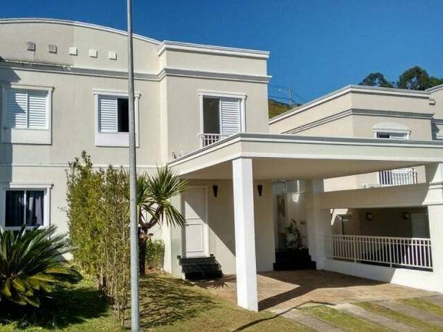 Casa para Venda em Santana de Parnaíba - 2