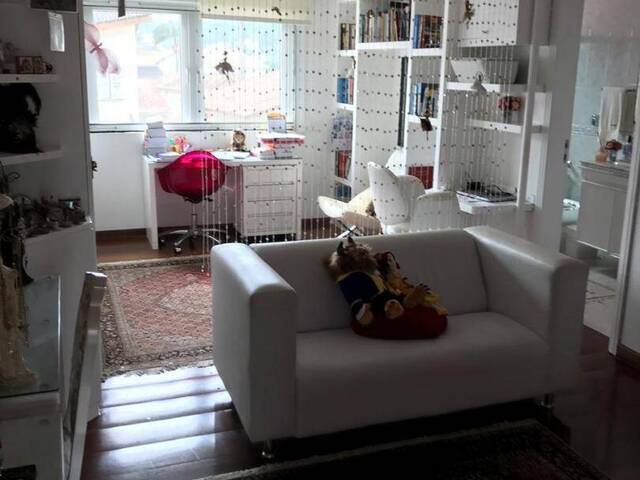 Casa para Venda em Santana de Parnaíba - 5