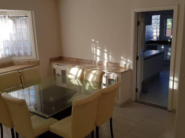 Casa para Venda em Santana de Parnaíba - 5