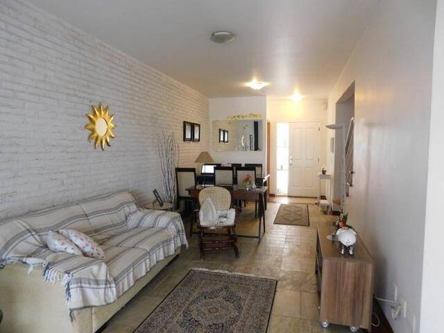 Casa para Venda em Santana de Parnaíba - 5