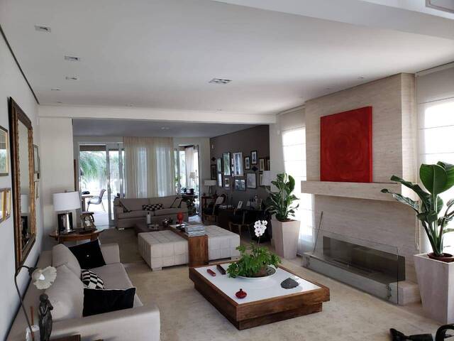 Casa para Venda em Santana de Parnaíba - 5