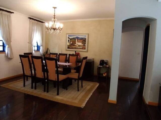 Casa para Venda em Santana de Parnaíba - 2