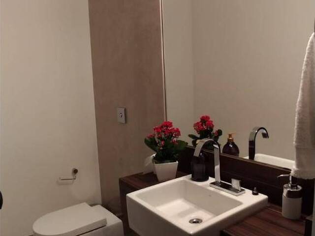 Casa para Venda em Santana de Parnaíba - 4