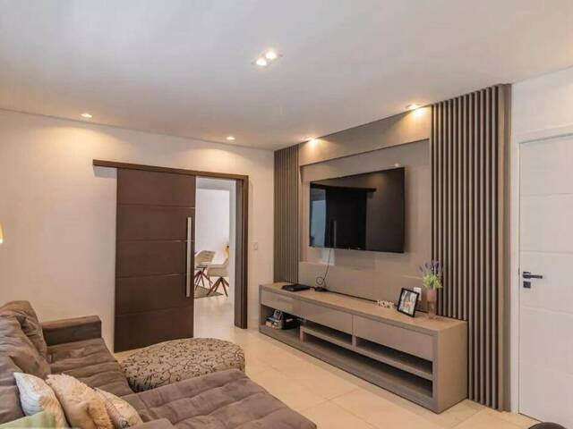 Casa para Venda em Santana de Parnaíba - 5