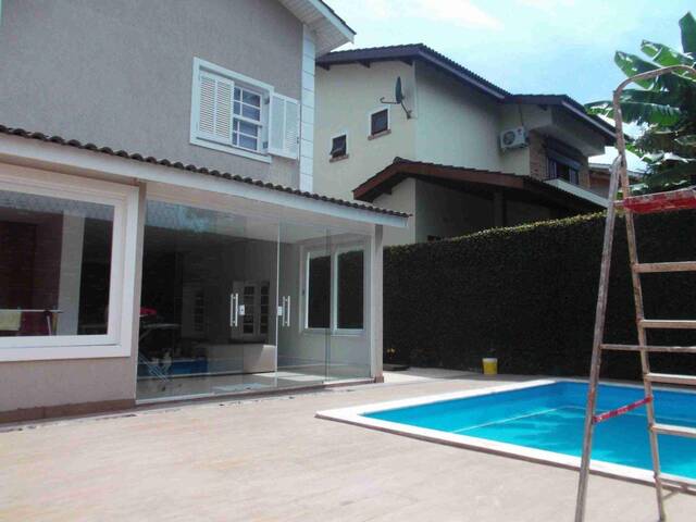 Casa para Venda em Santana de Parnaíba - 3