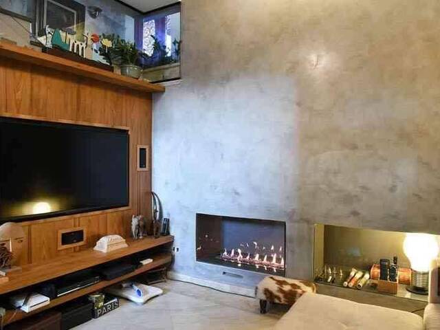 Casa para Venda em Santana de Parnaíba - 2