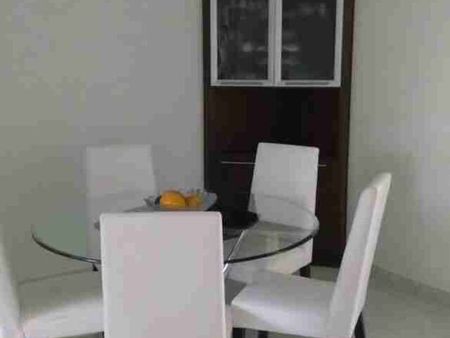 Casa para Venda em Santana de Parnaíba - 2