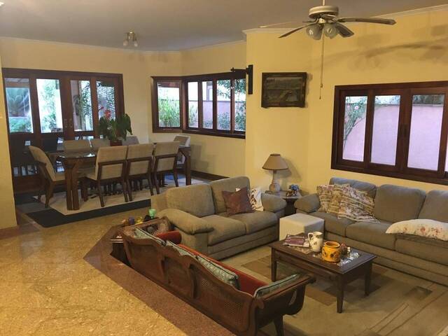 Casa para Venda em Santana de Parnaíba - 5