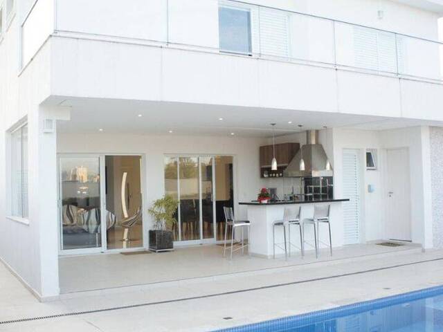 Casa para Venda em Santana de Parnaíba - 2