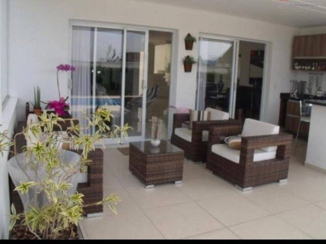 Casa para Venda em Santana de Parnaíba - 4