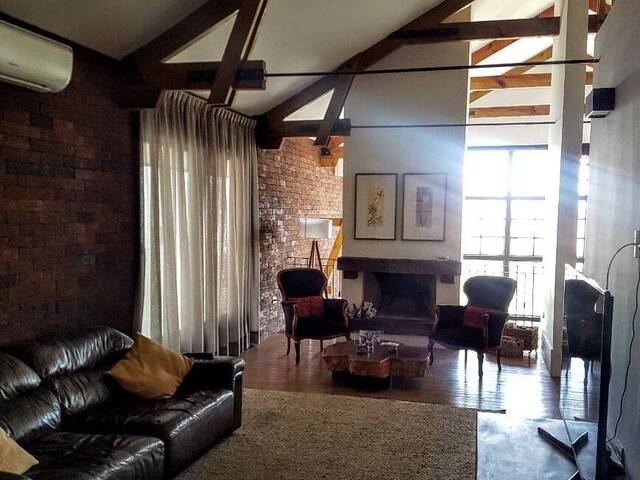 Casa para Venda em Santana de Parnaíba - 3