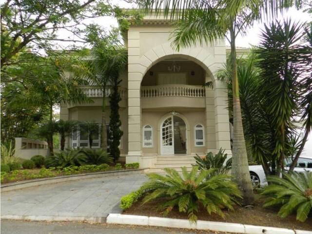 Casa para Venda em Santana de Parnaíba - 3