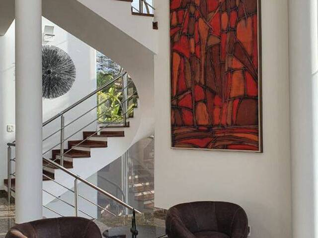 Casa para Venda em Santana de Parnaíba - 4