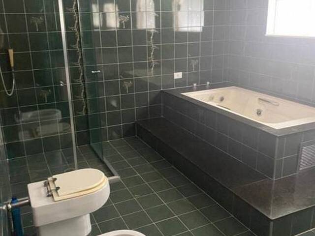 Casa para Venda em Santana de Parnaíba - 3