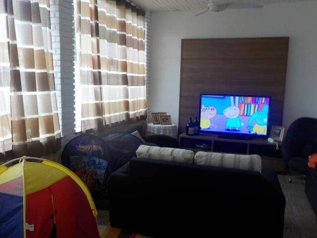 Casa para Venda em Santana de Parnaíba - 3