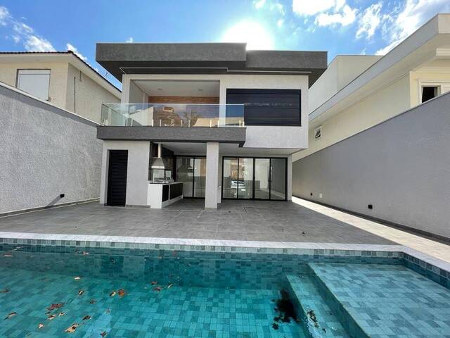 Casa para Venda em Santana de Parnaíba - 2