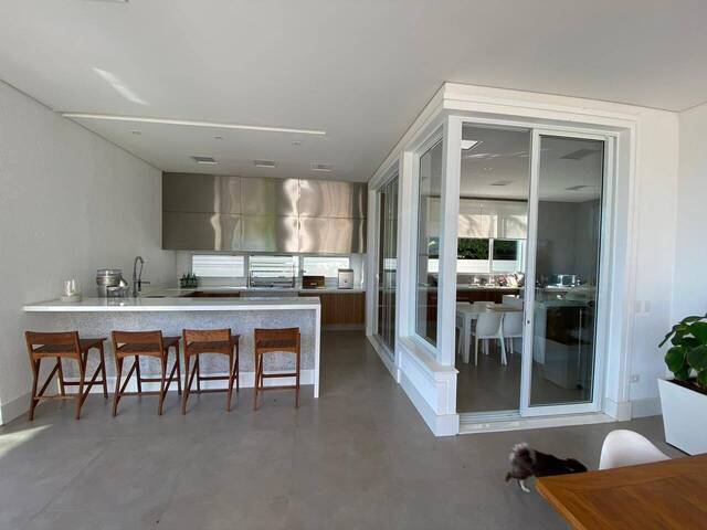 Casa para Venda em Santana de Parnaíba - 4