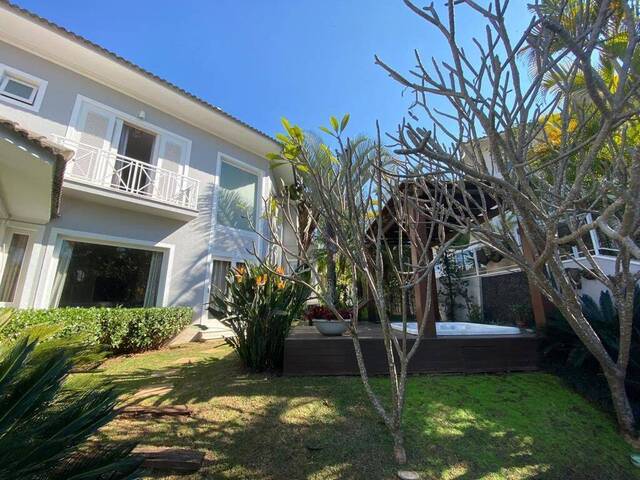 Casa para Venda em Santana de Parnaíba - 5