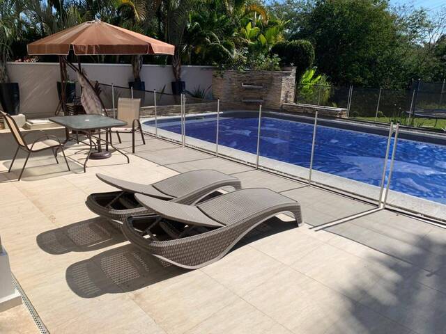 Casa para Venda em Santana de Parnaíba - 3