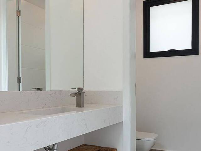 Casa para Venda em Santana de Parnaíba - 5