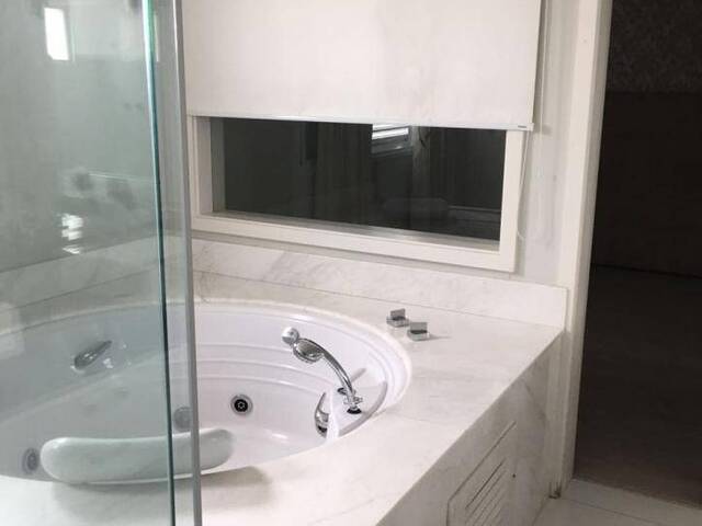 Casa para Locação em Santana de Parnaíba - 2