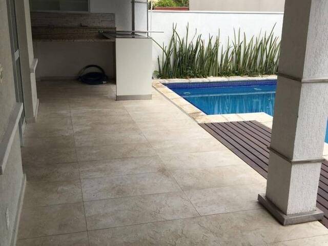 Casa para Locação em Santana de Parnaíba - 5