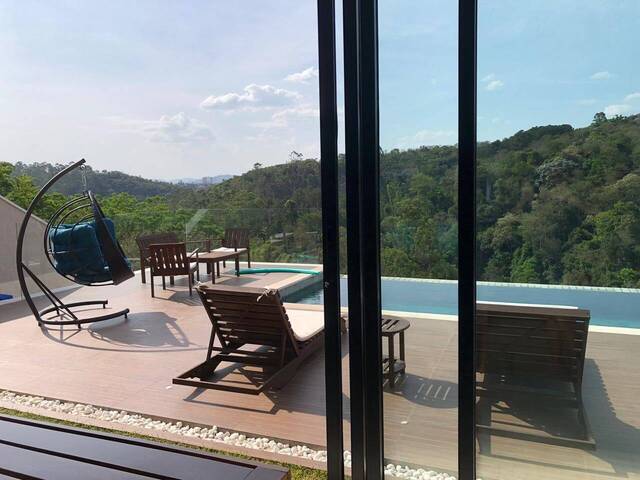 Casa para Venda em Santana de Parnaíba - 2