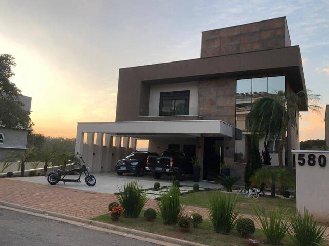 Casa para Venda em Santana de Parnaíba - 5