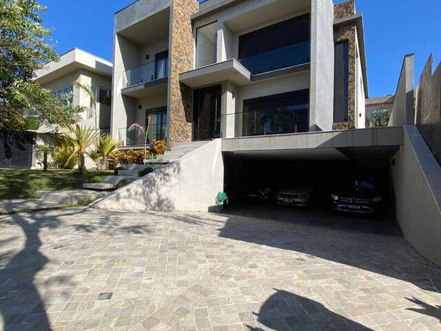 Casa para Venda em Santana de Parnaíba - 2