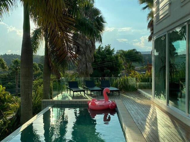 Casa para Venda em Santana de Parnaíba - 2