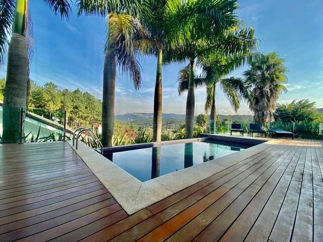 Casa para Venda em Santana de Parnaíba - 4