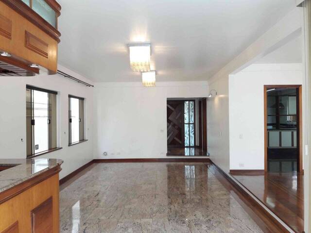 Casa para Locação em Santana de Parnaíba - 4