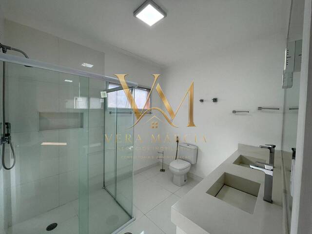 Casa para Locação em Santana de Parnaíba - 3