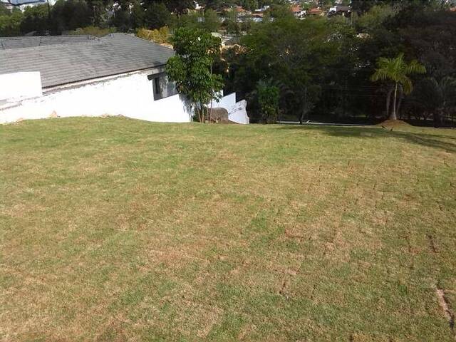 Terreno para Venda em Santana de Parnaíba - 4