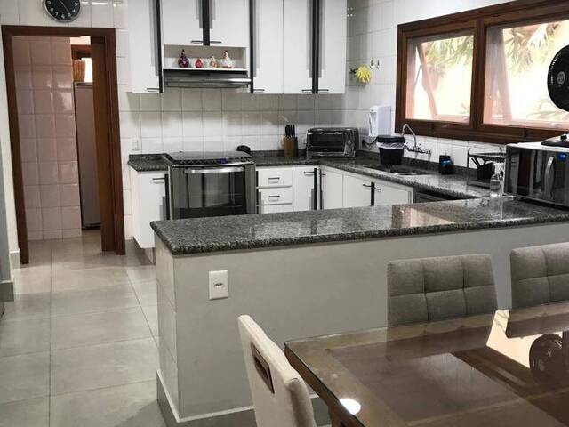 Casa para Venda em Santana de Parnaíba - 4