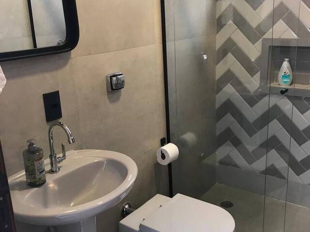 Casa para Venda em Santana de Parnaíba - 5