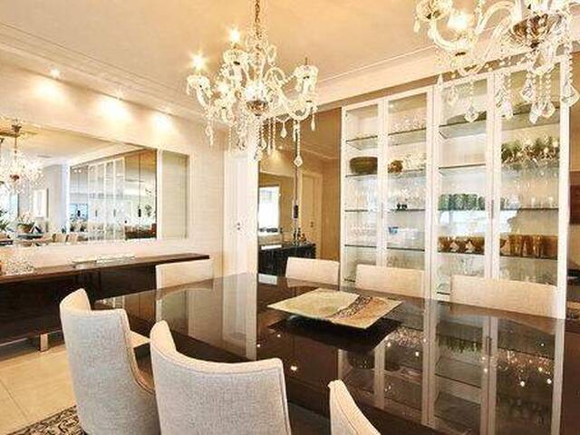 Casa para Venda em Santana de Parnaíba - 5