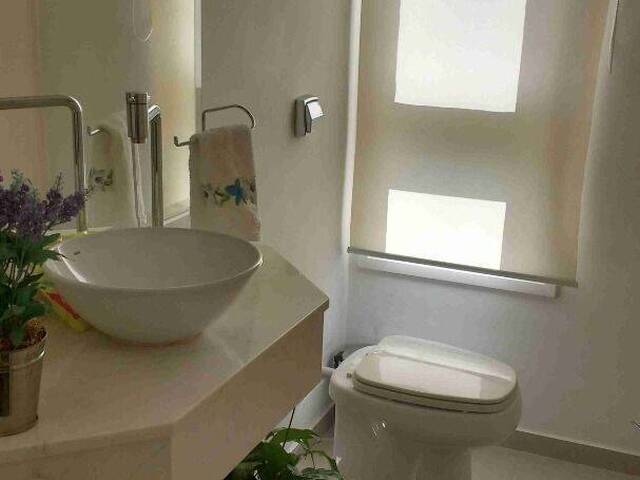 Casa para Venda em Santana de Parnaíba - 2