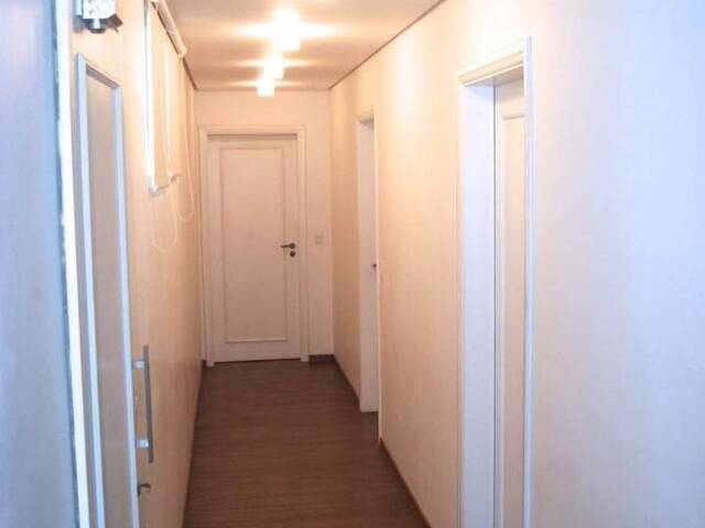 Casa para Venda em Santana de Parnaíba - 4