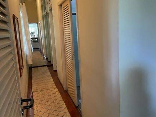 Casa para Venda em Santana de Parnaíba - 2