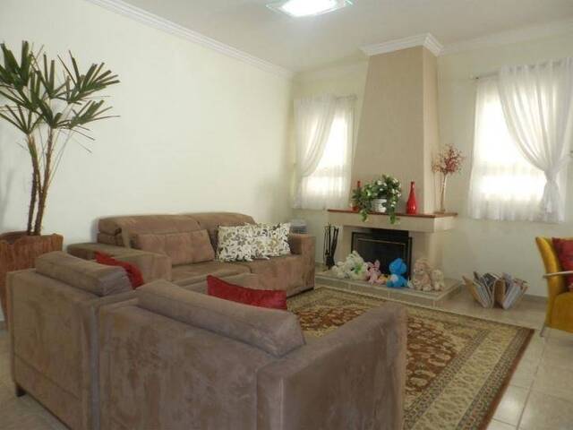 Casa para Venda em Santana de Parnaíba - 2