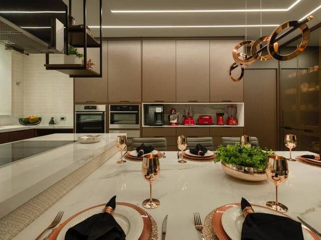 Casa para Venda em Santana de Parnaíba - 2