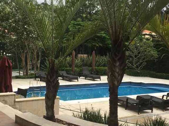 Casa para Venda em Santana de Parnaíba - 4