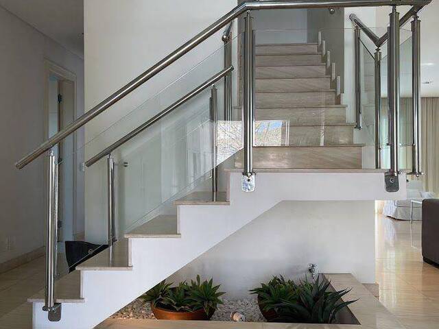 Casa para Venda em Santana de Parnaíba - 2