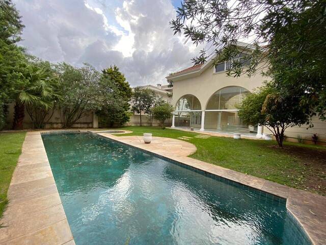 Casa para Locação em Santana de Parnaíba - 2