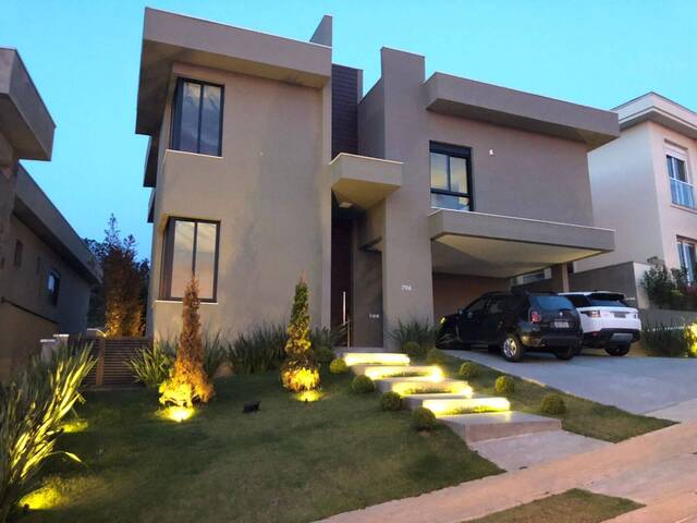 Casa para Venda em Santana de Parnaíba - 2